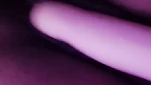 Seksi latin üvey babasını düşünerek mastürbasyon yapıyor