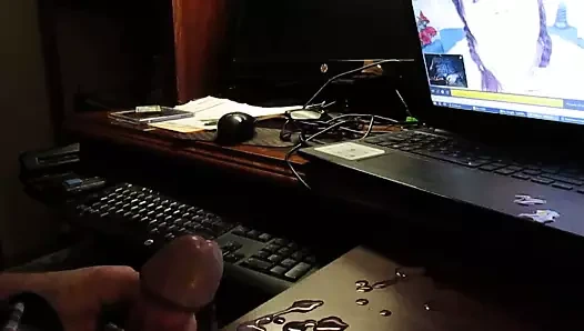 Hot Face Woman you can jerk my Huge Cum load anytime!