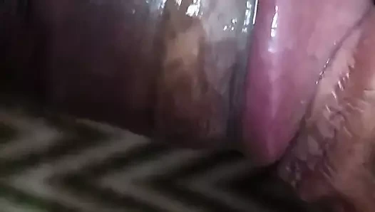 Hintli Bengalli ev hanımı boudi yandan yarak emiyor