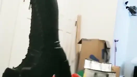 Diz Üstü Botlar Demonia