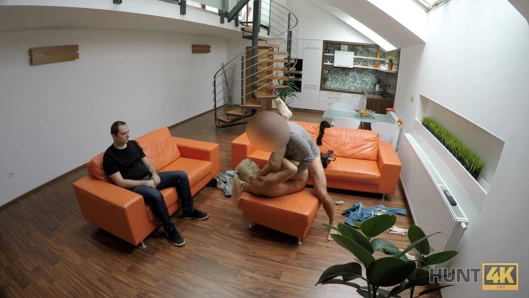 Hunt4k. erkek arkadaşının gözleri önünde tatlı intikam.