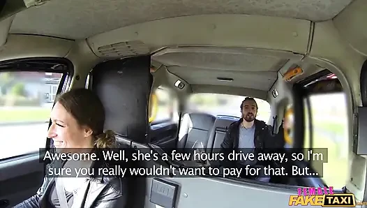 Fake taxi - ateşli şoför öğrenci yarağının tadına bakıyor