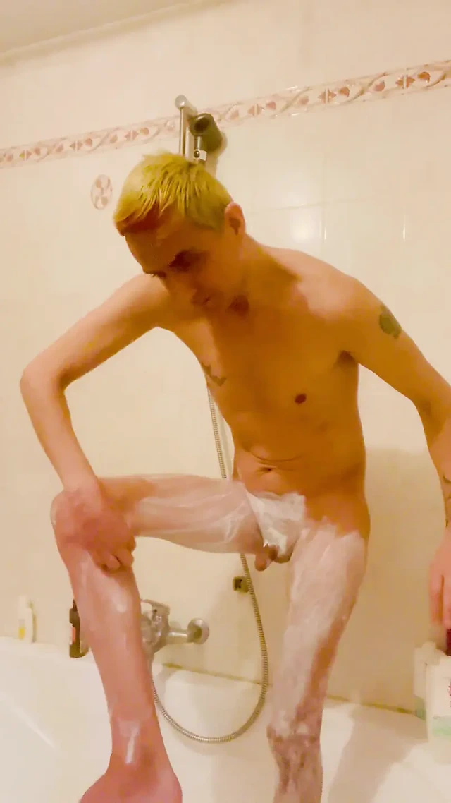 Your star rafou1227 this shower and shave