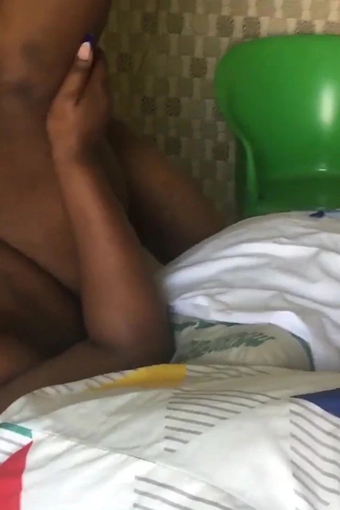 Büyük götlü büyük zenci yarağı sikişi