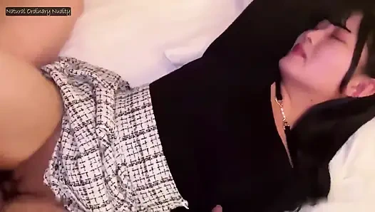 Özel ısı açıklandı: bağımlılık yapan gecesinde kaybolan zevkli bir güzellik