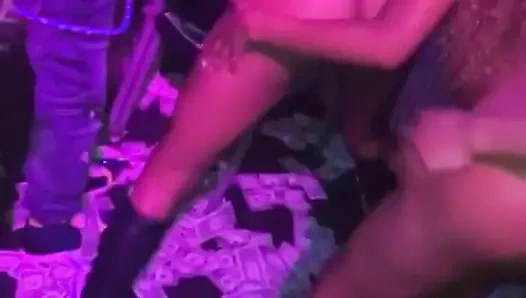 Striptiz kulübü (sihirli şehir - atlanta)