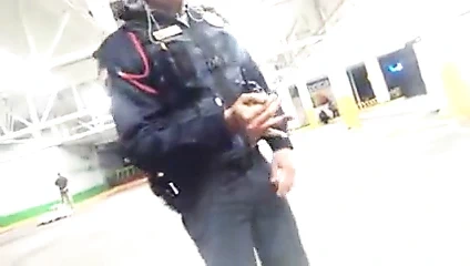 Str8 cop bulge