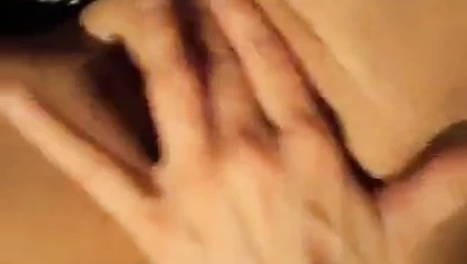 Evli kadın mastürbasyon yapıyor