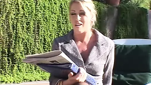 Amerikan pis milf - (orijinal versiyon hd'ye yükseltildi)