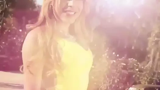 Sarı elbise açık havada t-kız