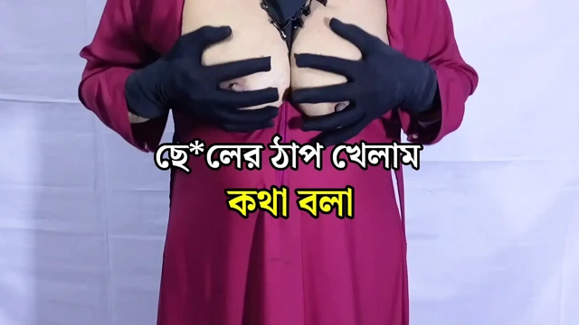 Hintli üvey anneyle seks yapıyor