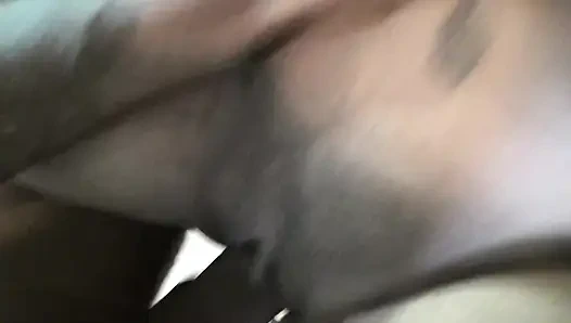 Bilardo masasında sikiliyor