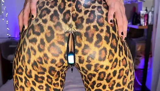 Kıyafetlerim bile eğlenmemi durduramıyor