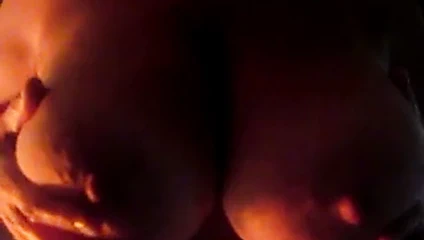 Sadece göğüslerim