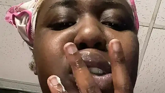 (Boşalma Seansı) Çılgın nastiest solo ev yapımı (kadın mastürbasyonu)