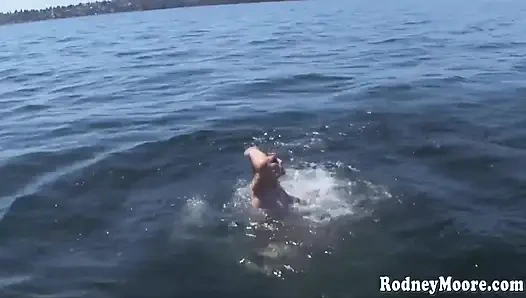 2000'lerin kıllı kızı açık havada seks büyük doğallar!