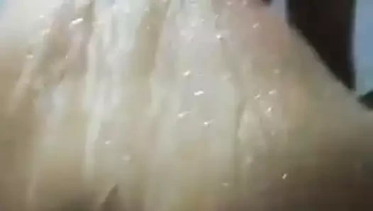 Aldatan eş var seks içinde duş