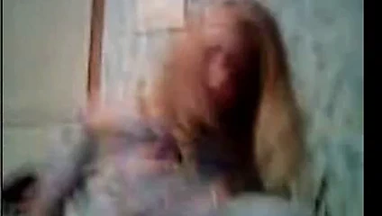 Junge und fette titen