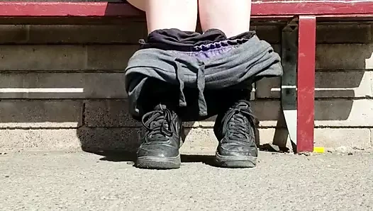 Bbw pissing itibaren bir kamu bench 2