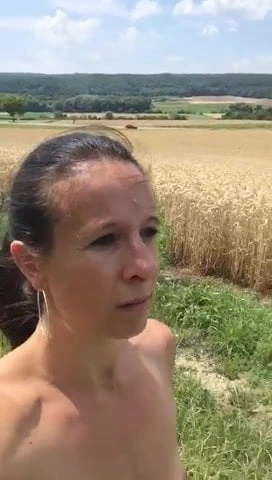 MİLF şeritler açık havada