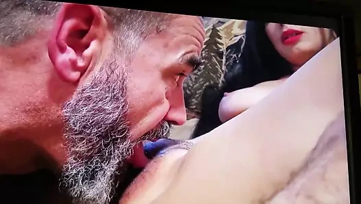 Son oda arkadaşıma haraç... Kat çılgın ama çok eğlenceli.