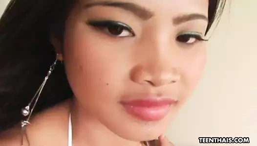 azgın taylandlı bebeğim tusinee var assfucked ve creampied