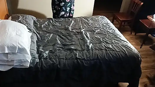 Özensiz lynn kafası o süper bomba gırtlağını ateşliyor