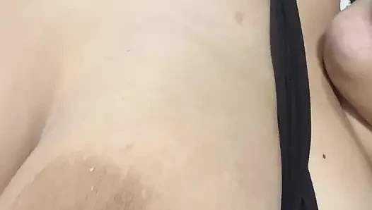 Mom bounces her big giant tits very delicious