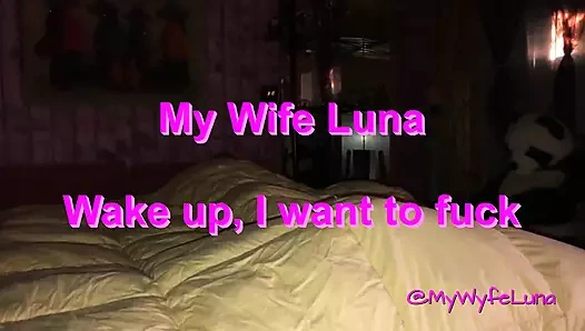 Uyan, güzel bir yarak istiyorum