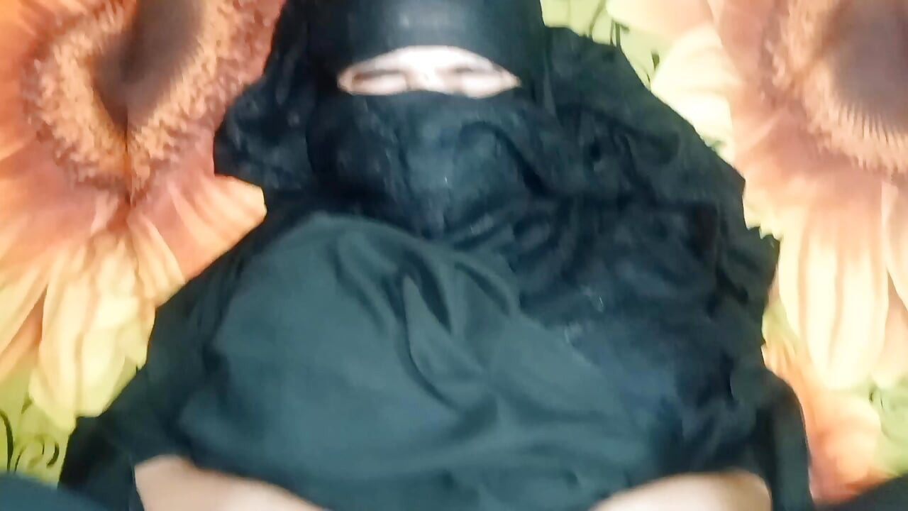 Gerçek Desi Bengalli tesettürlü kız seks