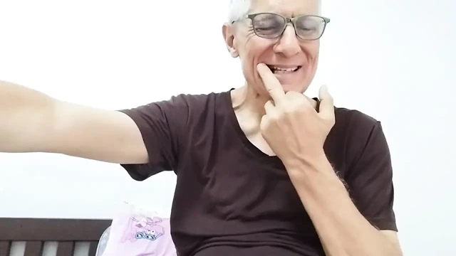 Dil büyük yarağımı sikiyor