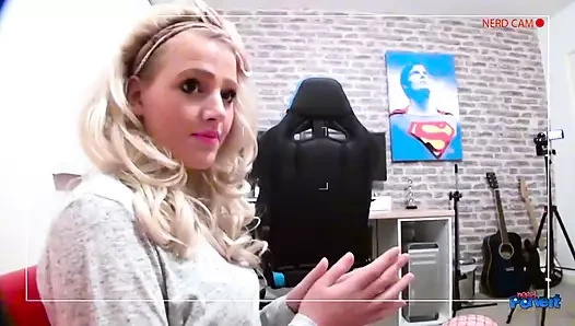 Abby Price - 19 yaşındaki sevimli amcık