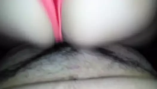 Evli kadın kovboy kıza biniyor