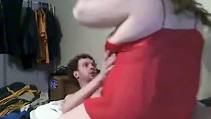 Azgın şişman bbw emme ve onun arkadaşının horoz sürme.