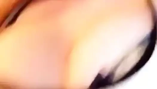 Zıplayan göğüsler