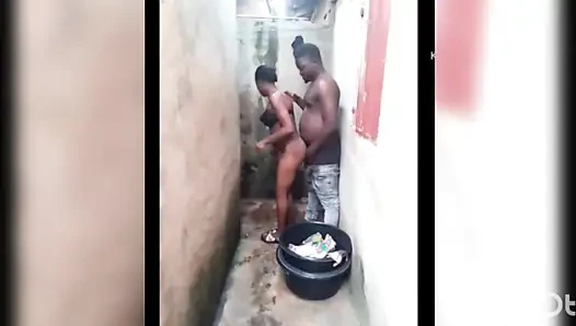 Aldatan zenci kadın