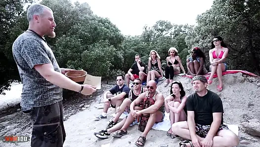 Gina yılan: ilk okçuluk testi ve matmazel justine ormanda sikiliyor