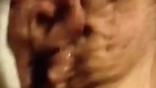 Seks tanrıça büyük kedi orgazm