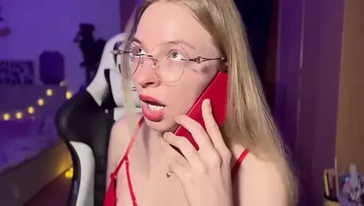 Acımasız meslektaşım iş yerinde sana zorbalık yapıyor asmr rol yapma