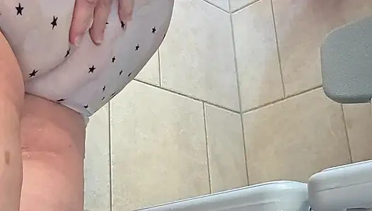 Islak ve vahşi banyo zamanı, bölüm 3 ıslak oyun