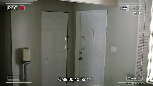 Tombul götlü heteroseksüel genç kız prezervatifsiz