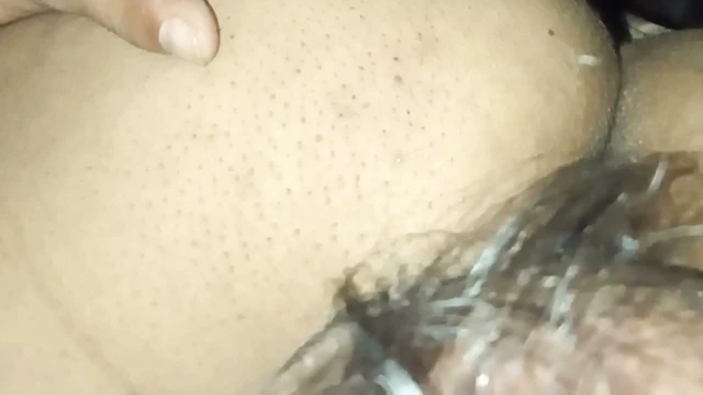 Kocam dün gece amımı yaladı.