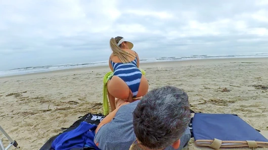 Kıçımıza bakmalarını seviyorum