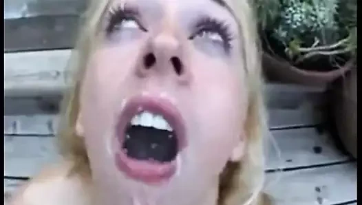 Döl ağızları : kelly wells