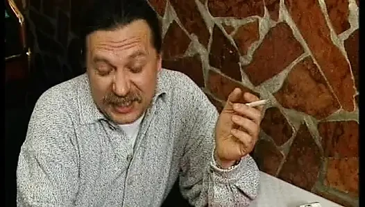 Alman Kapılarının Arkasında Özenle Siktir Edilir - Tam Film