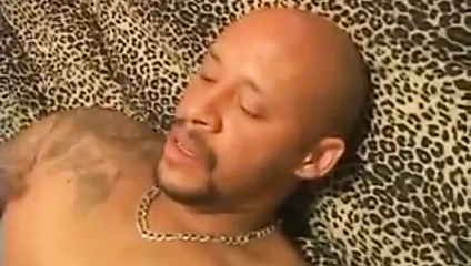 Büyük göt ve oral seks