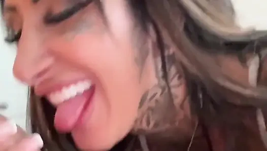 Yarağını Çok Istediği Zaman