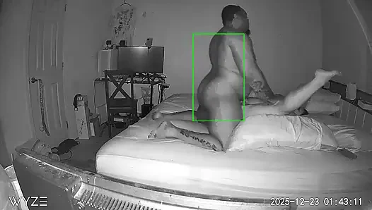 Kar tavşanı büyük zenci yarağı amına boşalana kadar sikiliyor