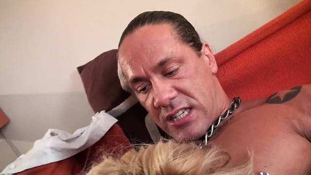 Bitch Soda ve Sikişiyor