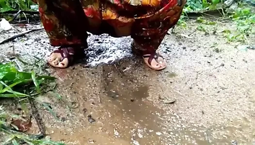 Hint aunty göğüsler ve kedi gösteri olmadan yüz